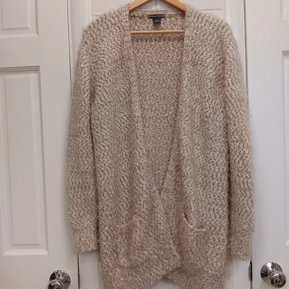 Cardigan - Picture 1 of 5